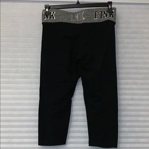 Pink cropped leggings